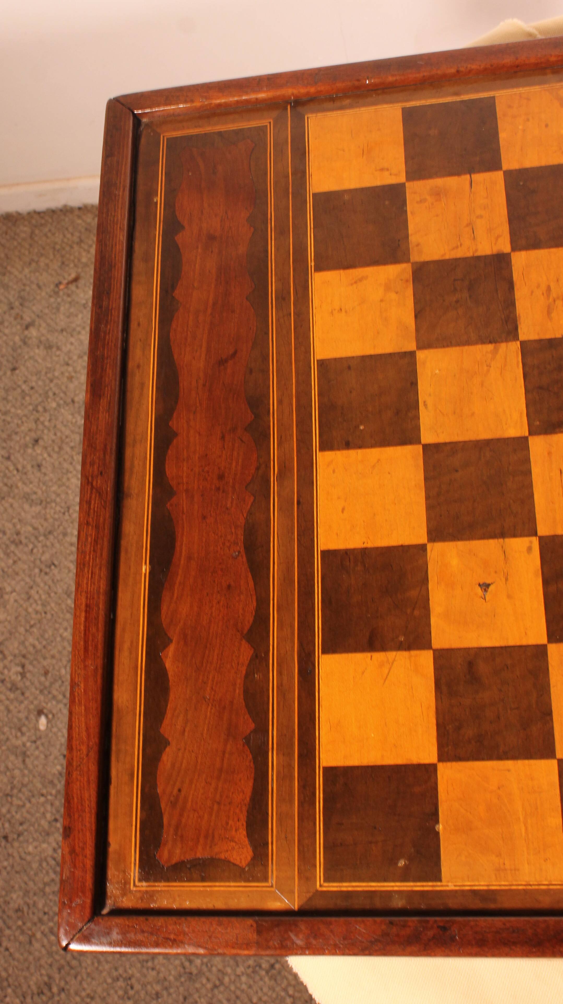 19th century games box in walnut and boxwood