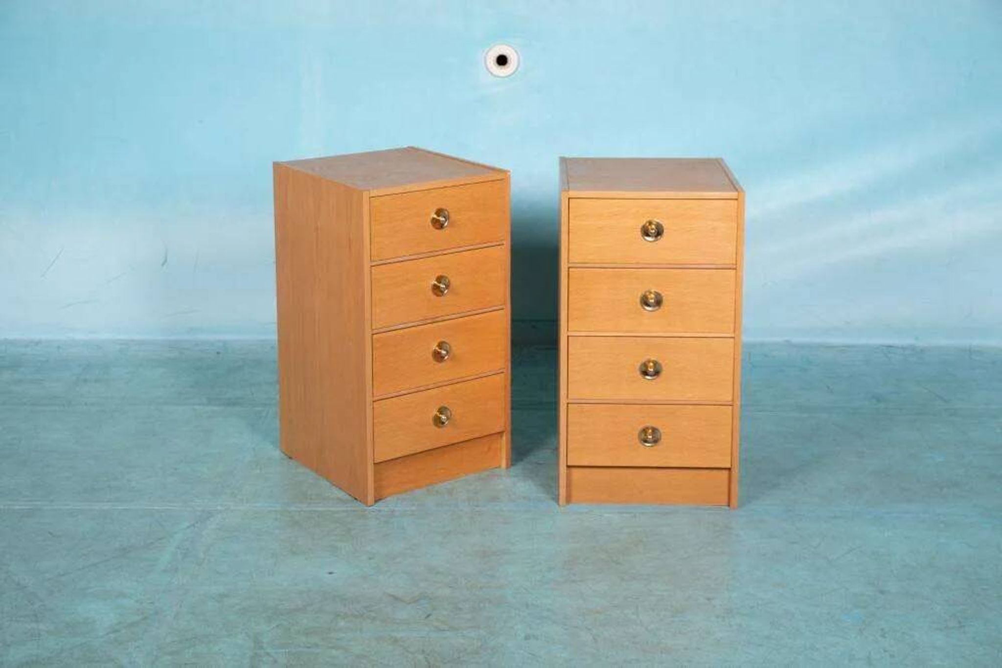 Scandinavian minimalist blonde oak chest, mid-century modern chest.