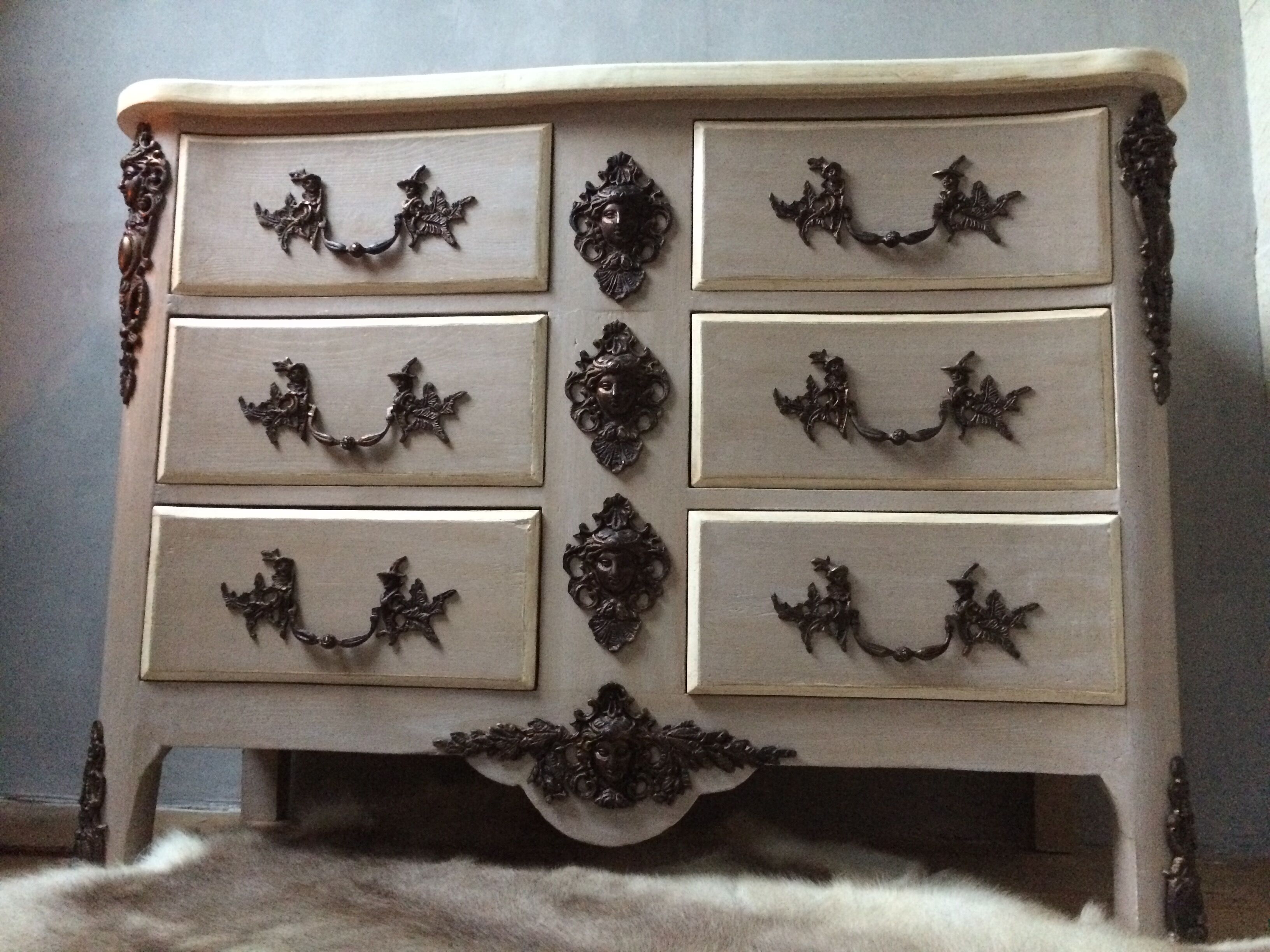 Curved chest of drawers 6 drawers of style xviiith patinated mole