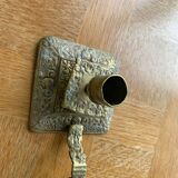 Cellar rat candlestick in gilded brass chised flower pattern, foliage and old face