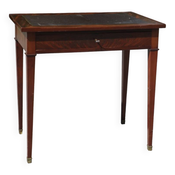 Table d'appoint en acajou