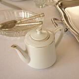 Selfish white porcelain teapot