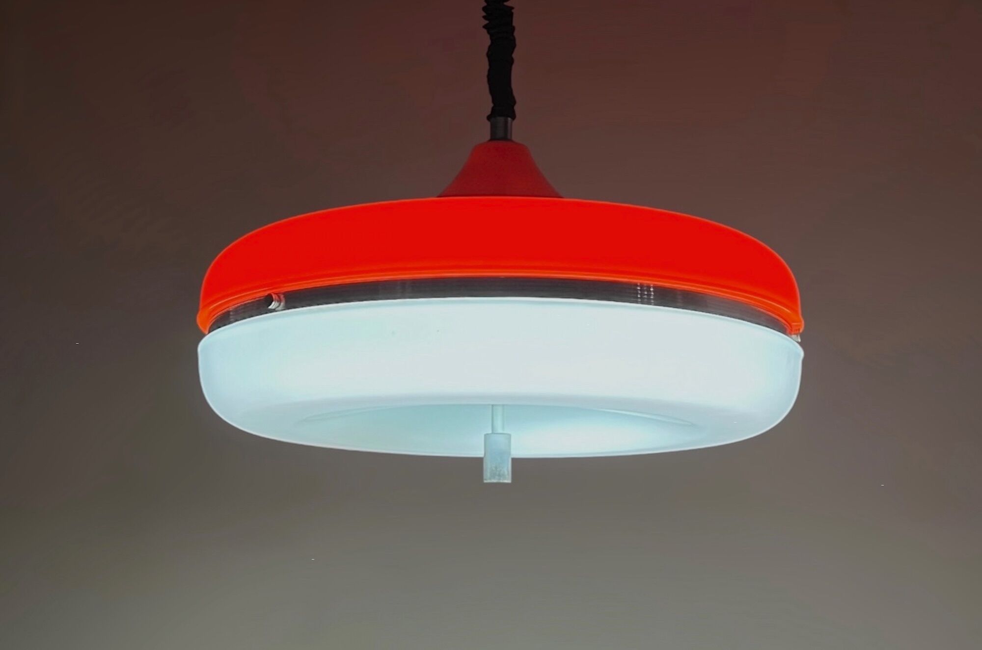 Suspension ufo space age années 70