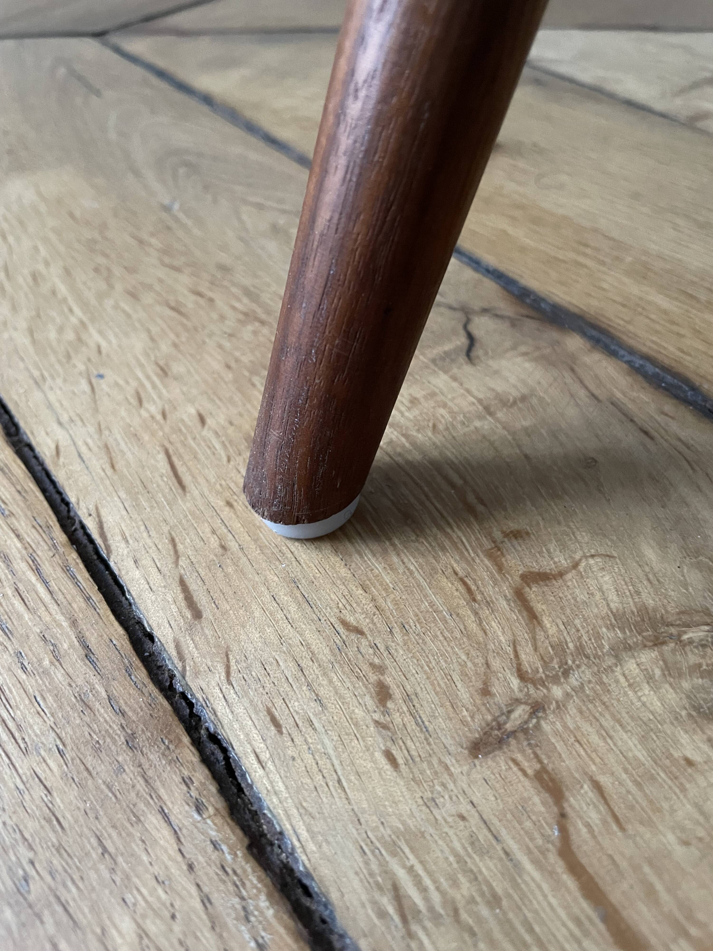 Original and vintage Herman Miller Eames chair