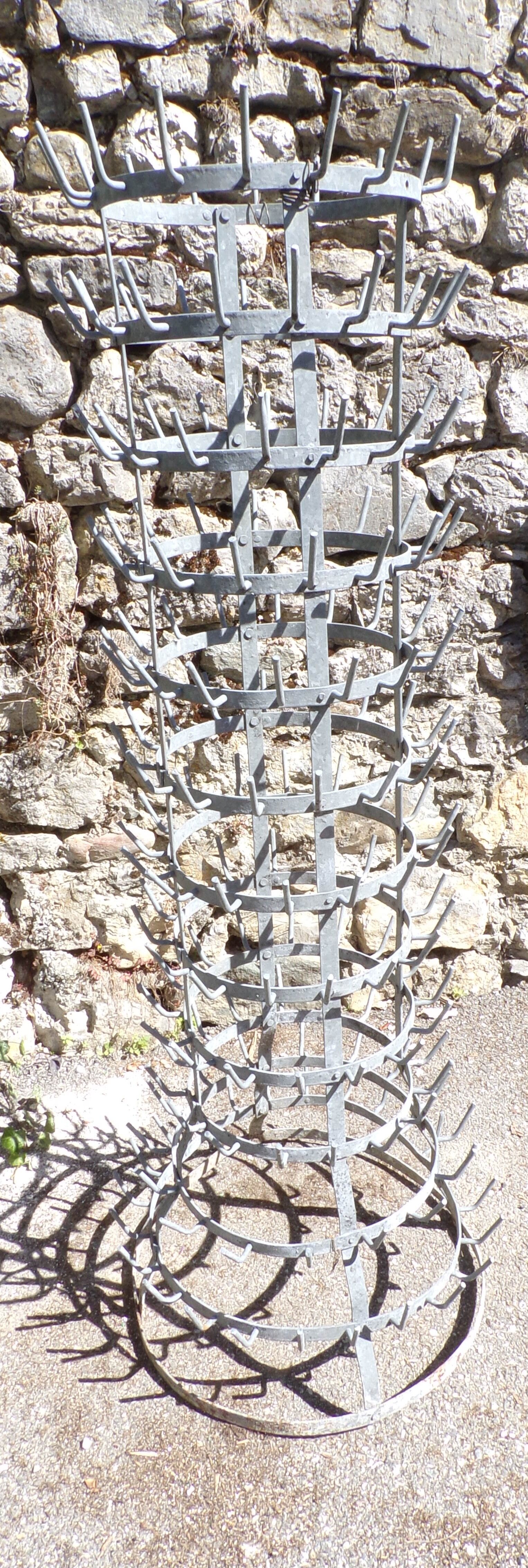 If, bottle egouttoir or bottle holder hedgehog