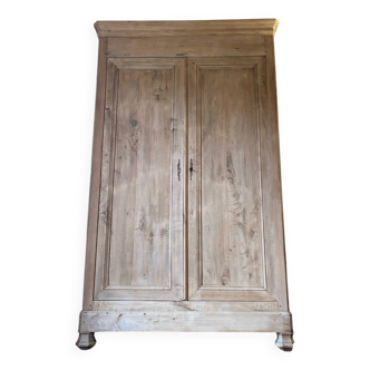 Armoire bois clair