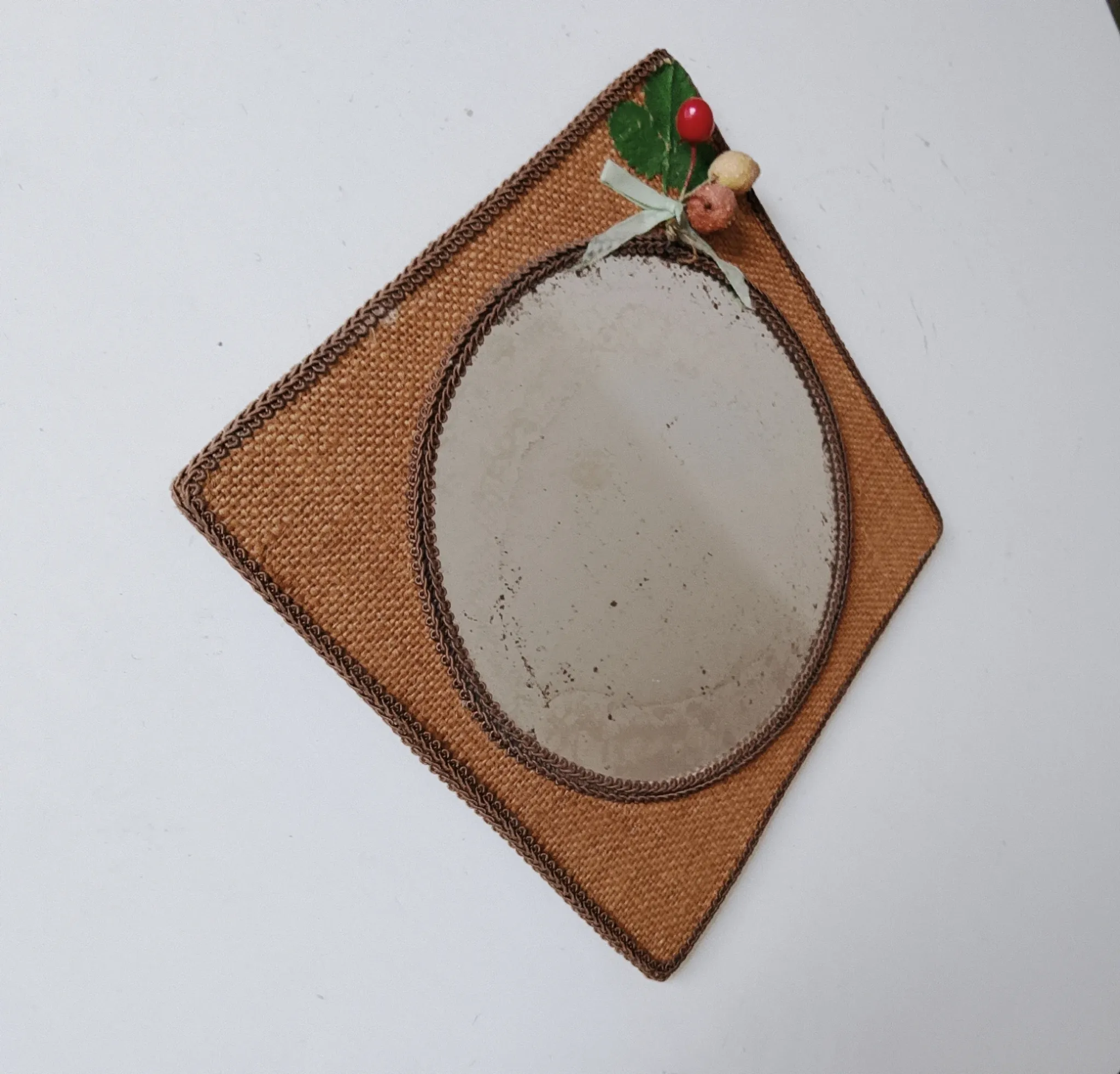 Vintage mirror in handwoven raffia Art Monique 1970s