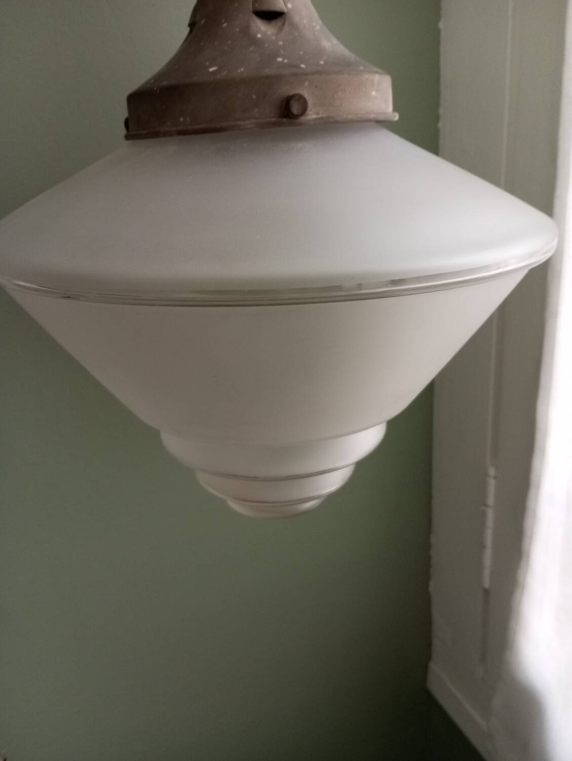 Suspension en verre art déco