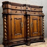 Buffet d’appui Alsacien en bois massif teinté, datant du XVIIe