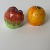 Salière et poivrière en barbotine