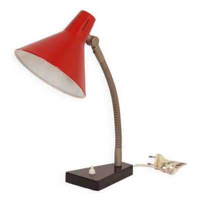 Lampe de bureau hala rouge modèle 11, années 1960