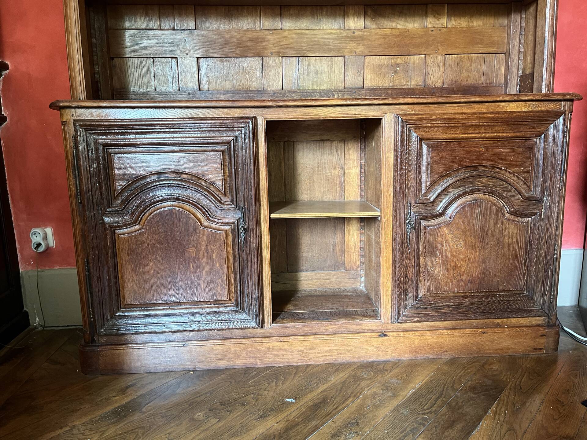Pair of large oak bookshelves in louis-philippe style