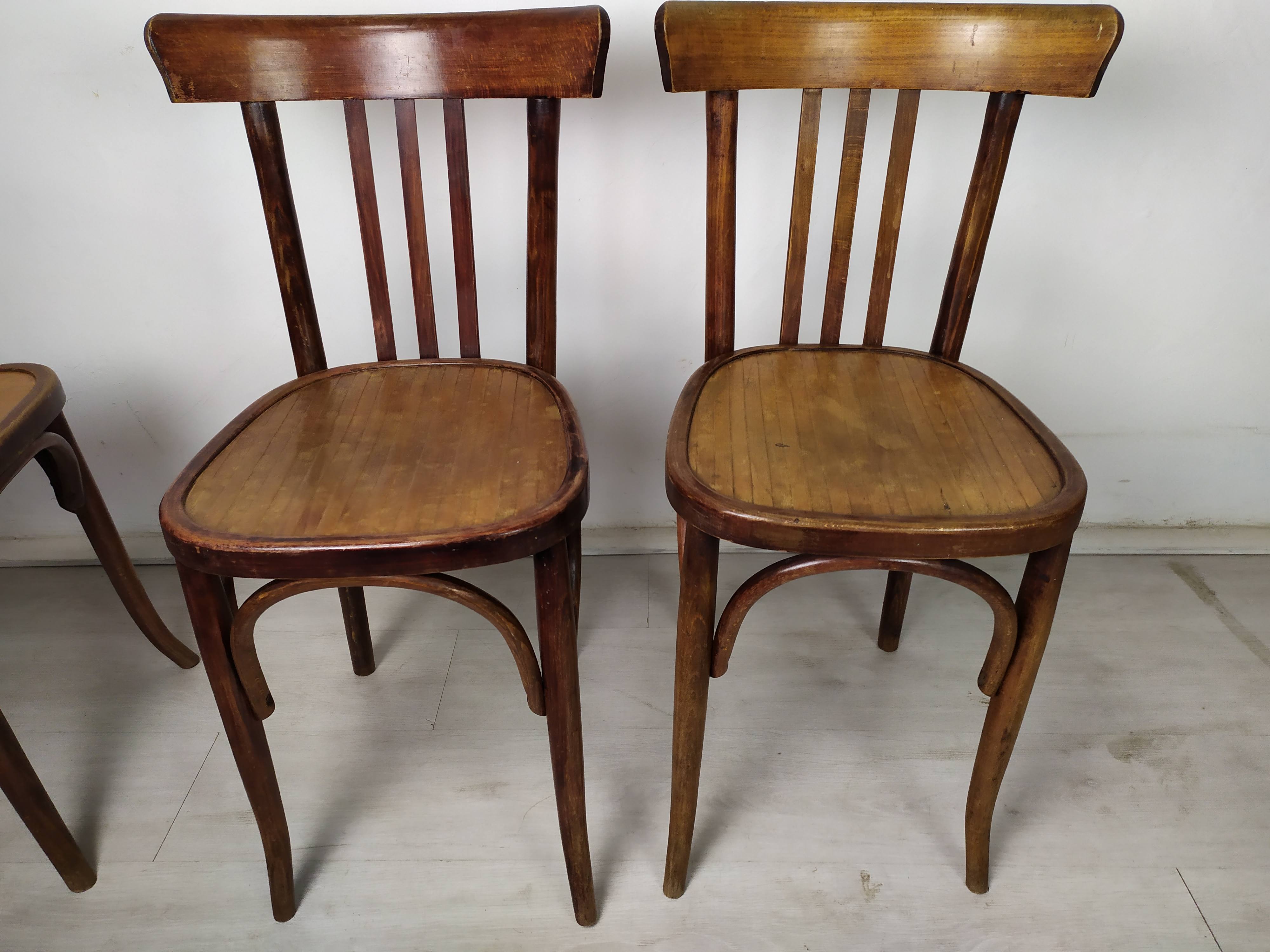 Lot de 12 chaises bistrot