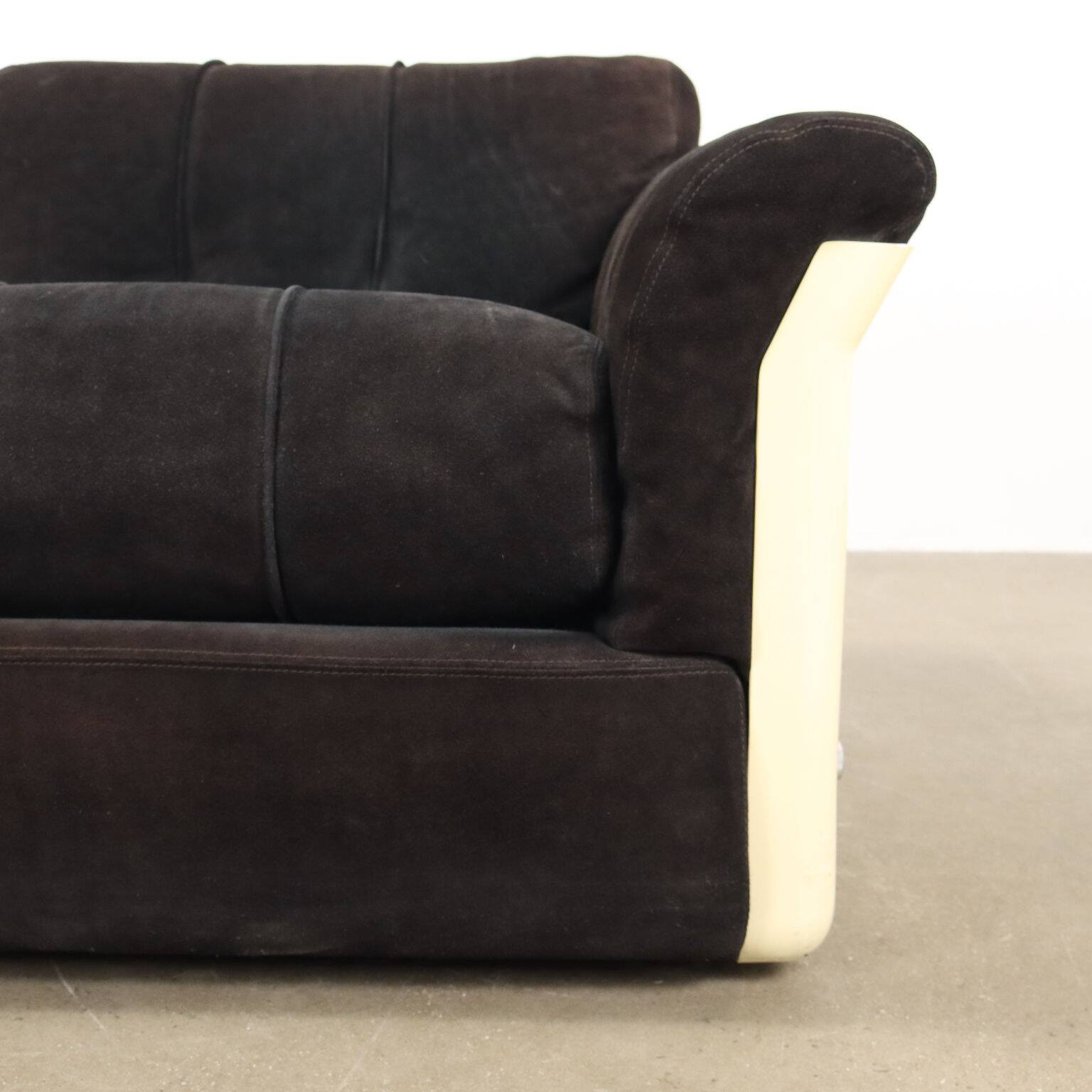 'Larissa' sofa by Vittorio Introini for Saporiti, 1970s