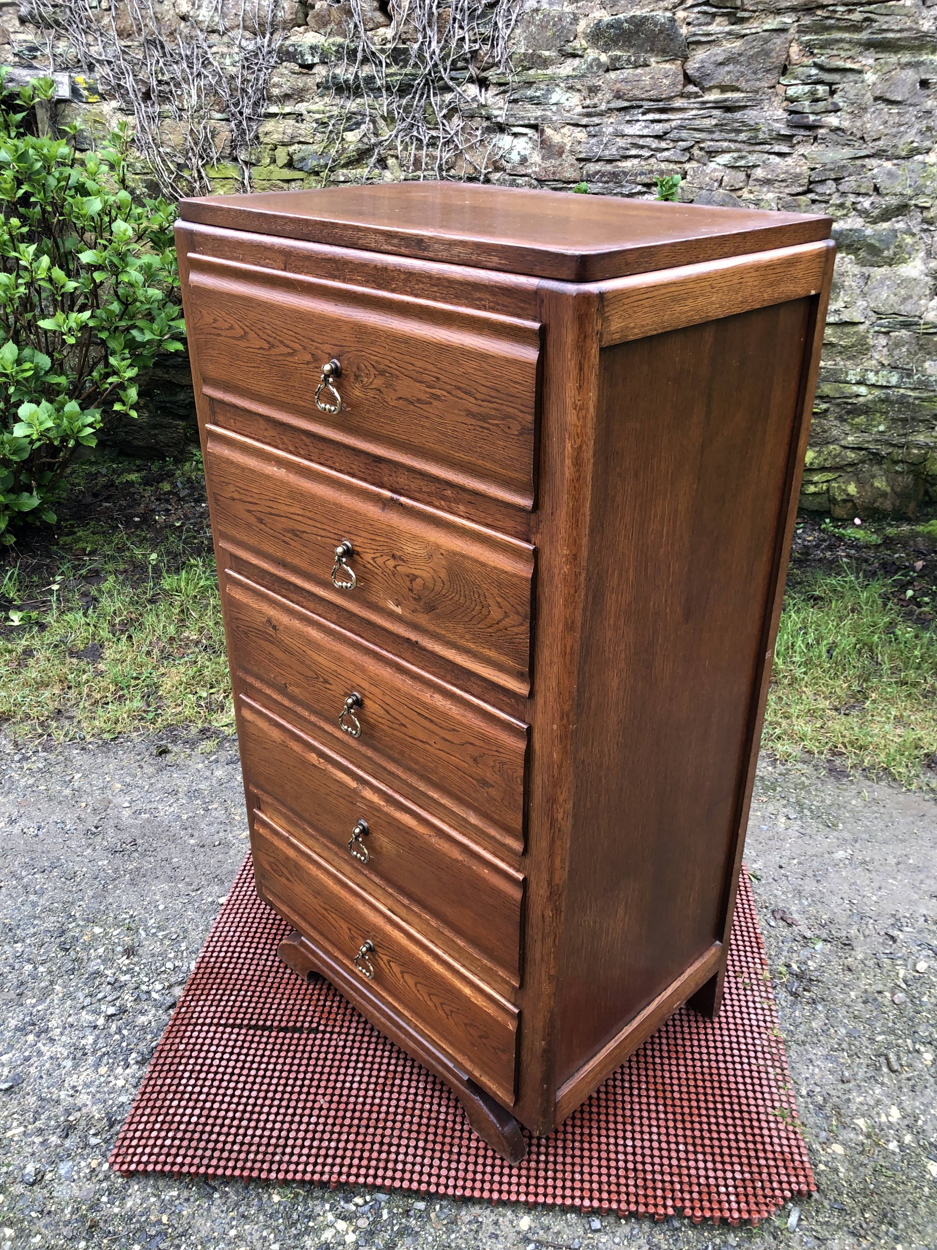 Chiffonnier, commode vintage en chêne à 5 tiroirs