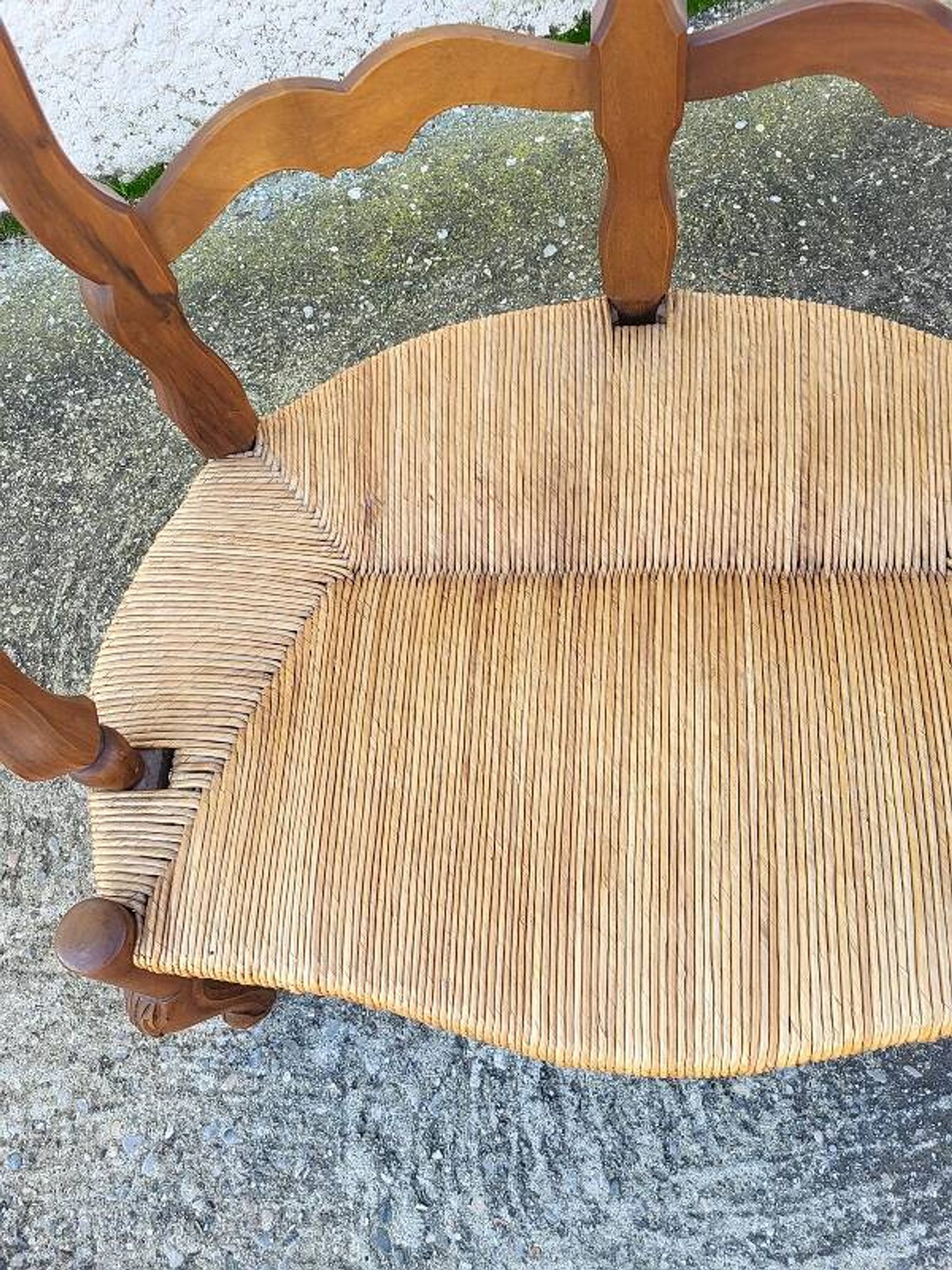 Provencal double armchair with woven rush in walnut