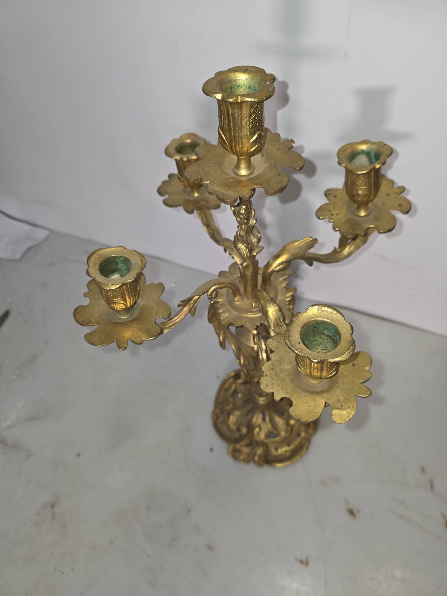 Louis XV style chandelier in gilded bronze