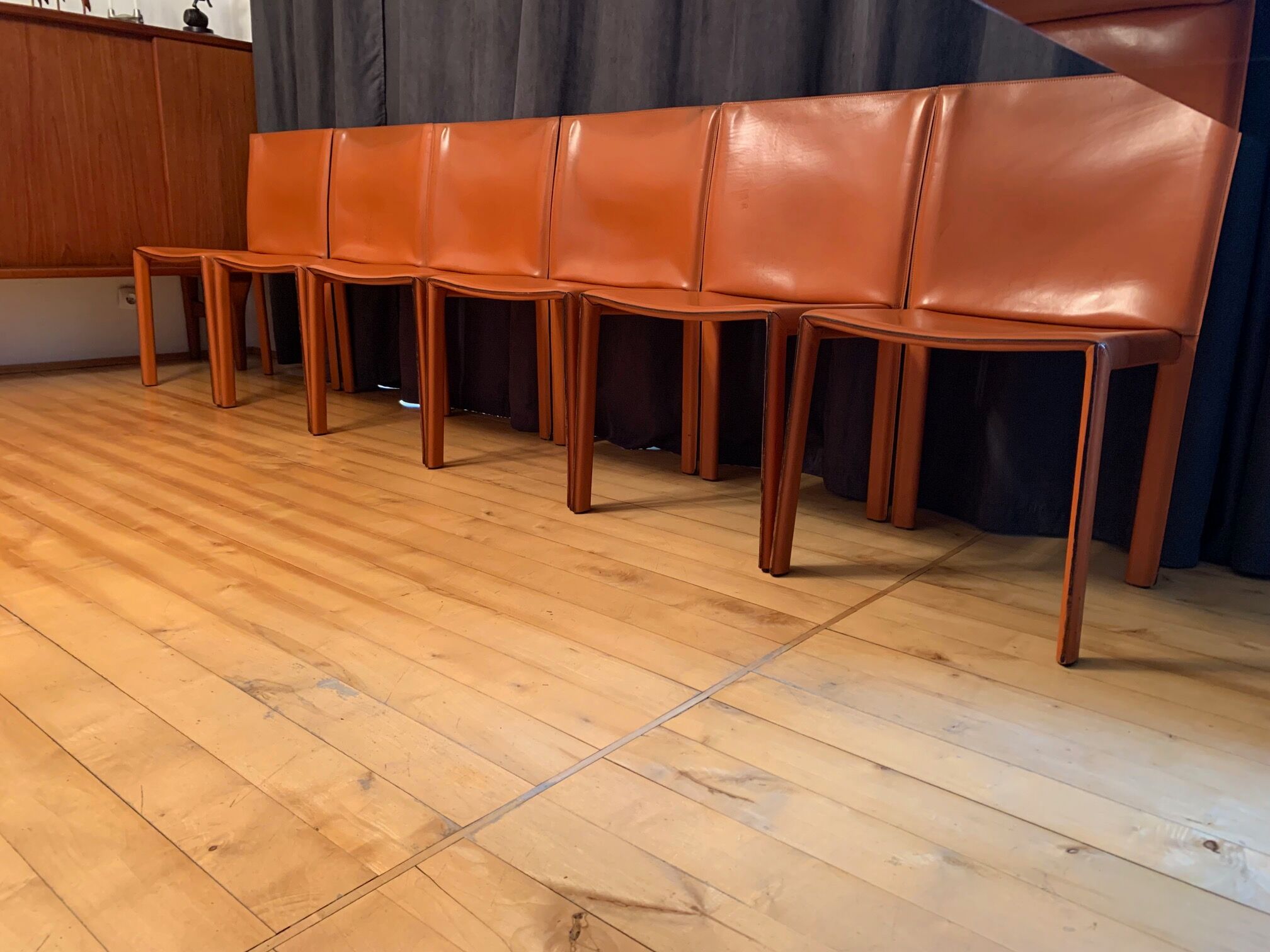 6 chaises Pasqualina par Grassi & Bianchi, Enrico Pellizzoni, Italie, années 1980.