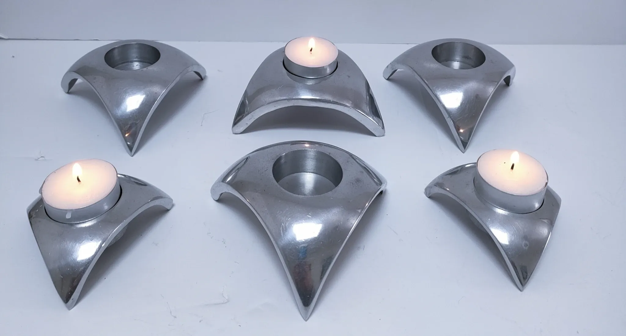 six bougeoirs tripodes aluminium design 90
