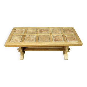 Table basse brutaliste - maison