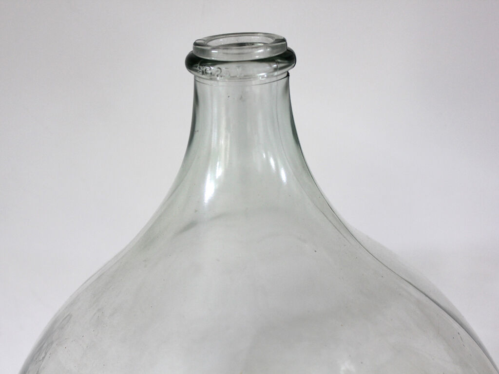 Demijohn transparent 25 liters