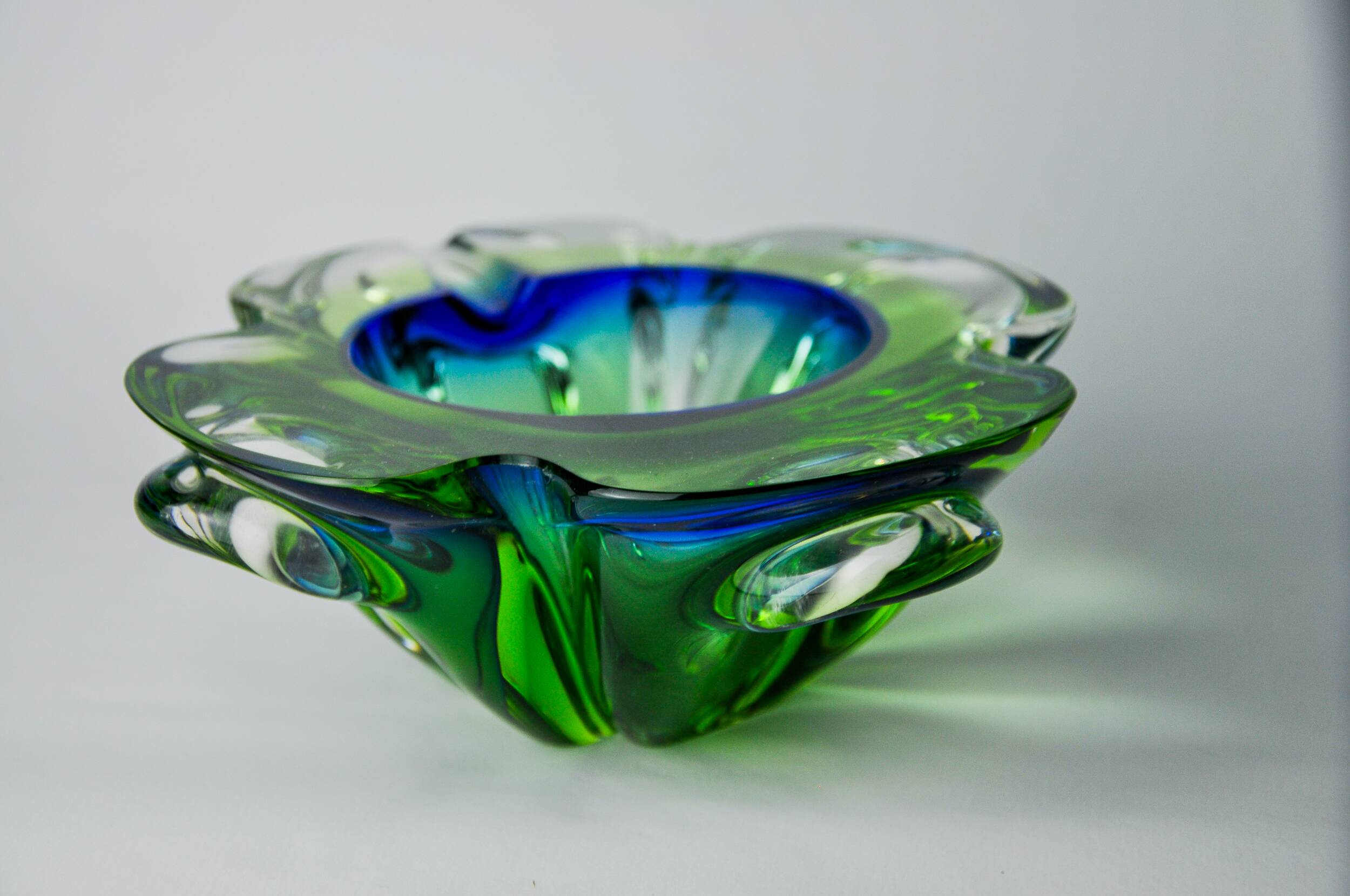 Sommerso green and blue pocket emptier by Flavio Poli for Seguso, Murano glass, Italy, 1970
