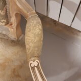 Fauteuil style Louis XV avec son repose pieds classique
