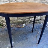 Oval console
