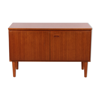 Danish teak sideboard cabinet with two patio doors