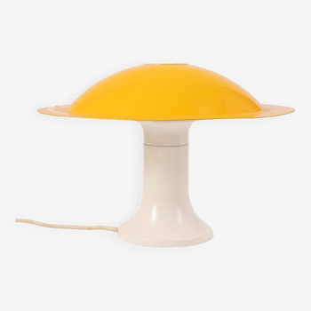 Lampe de table vintage jaune des années 70 design par martinelli