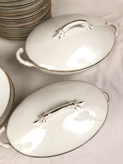 Large porcelain service of Limoges, stamp TL
