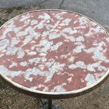 Pedestal bistro table