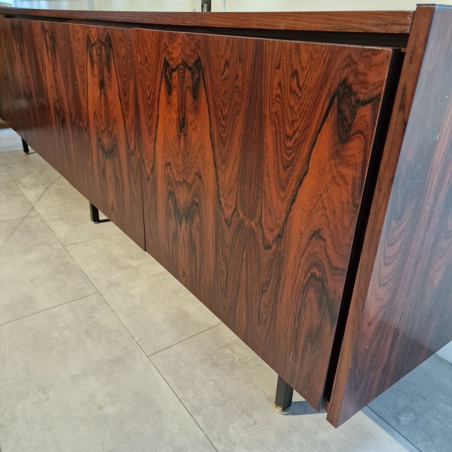 Scandinavian row in rosewood from Rio circa 1960
