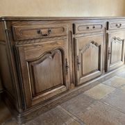 Buffet bas 3 portes en chêne