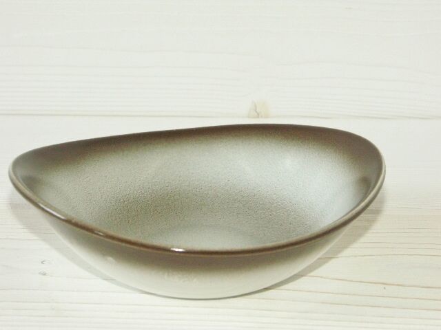 Flat lot and cup Salins France vintage 60/70