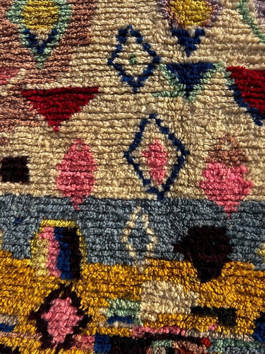 Vintage Berber wool rug, Morocco, 1990