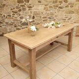 Farm table