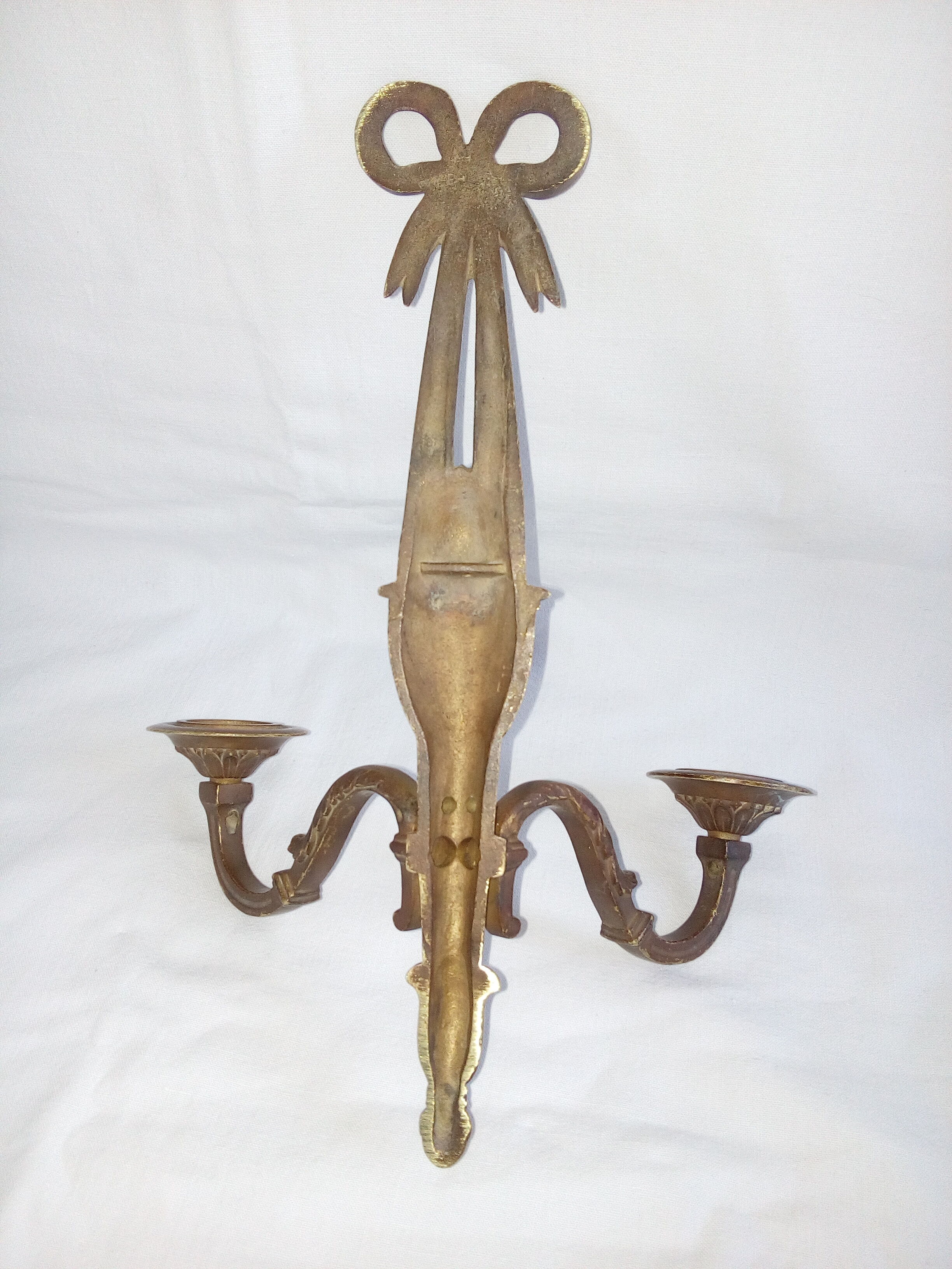 Patinated bronze wall lamp in louis XVI ribbon style