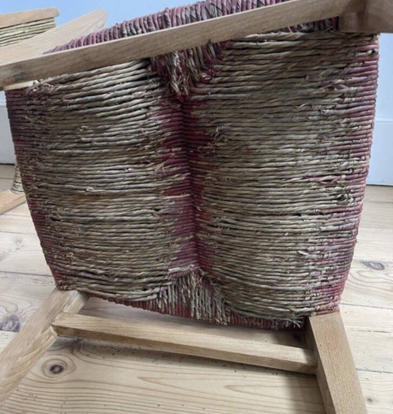 Geneviève Pons Chairs