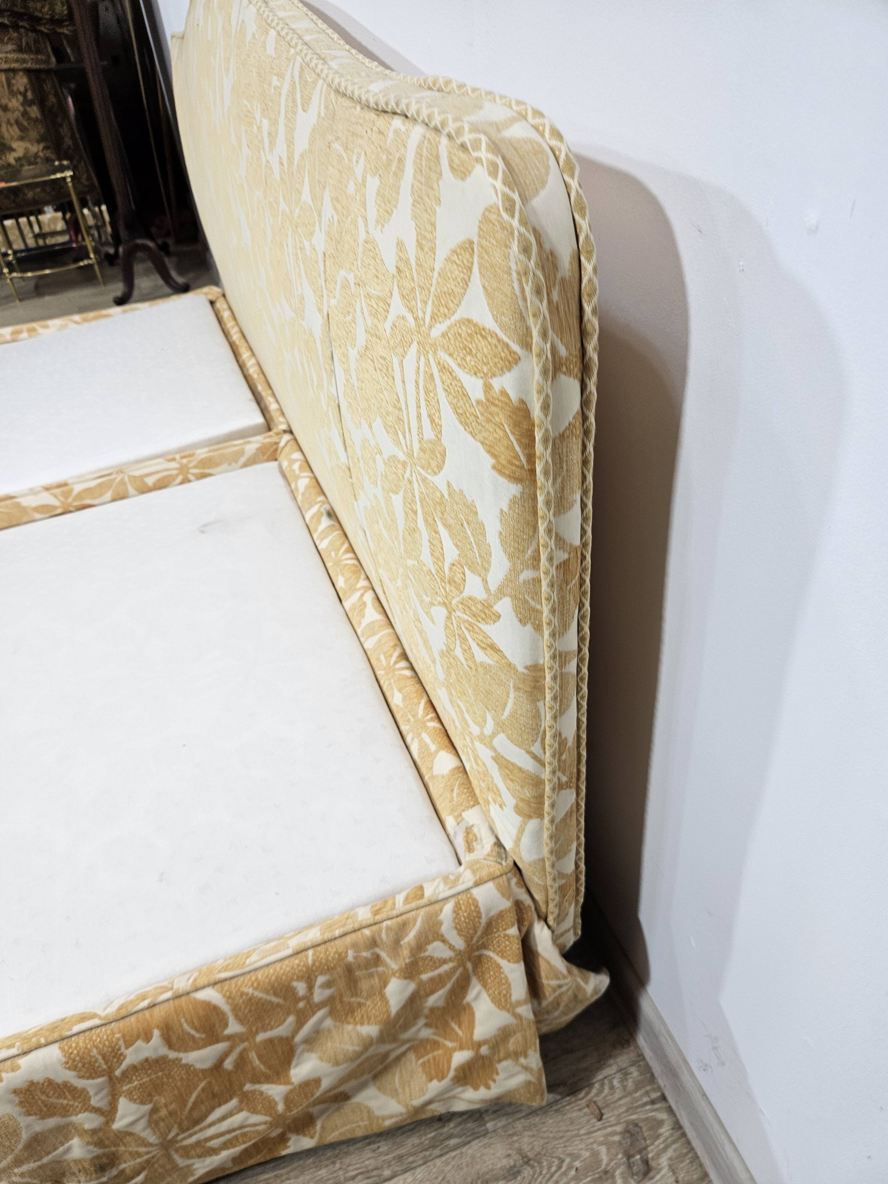Exclusive Dual electric bed 200 cm x 200 cm - Vintage Gold 1970s.