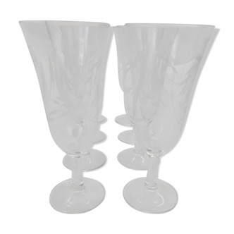 8 champagne flutes