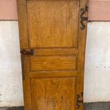 Interior door in painted fir