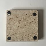 Sculpted travertine ashtray by Fratelli Manelli, Italian design 1970.