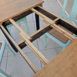 Table et chaise