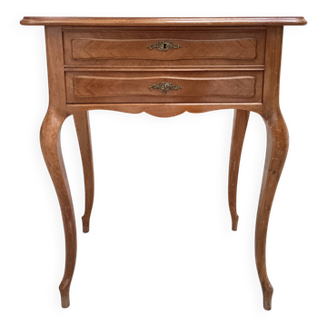 Louis XV work table in walnut, 19th century.
