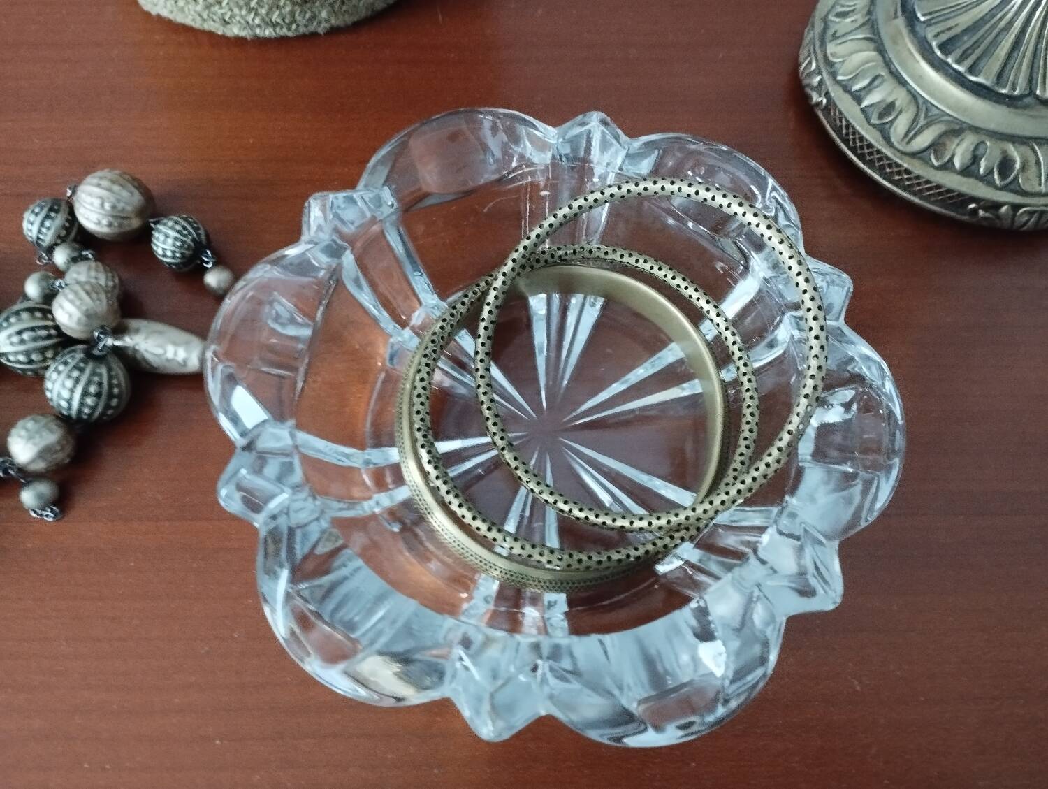 Old round ashtray/empty pocket thick transparent glass, 70s