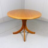 Table basse ou d'appoint ovale en frêne, Danemark