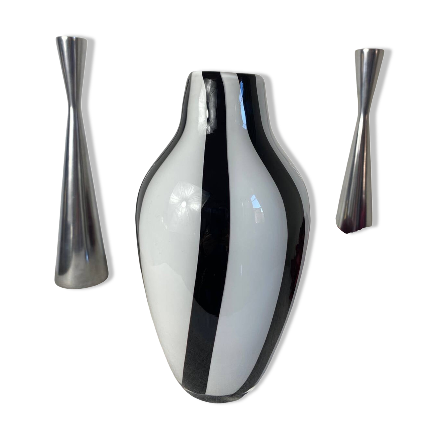 Designer two-tone glass vase