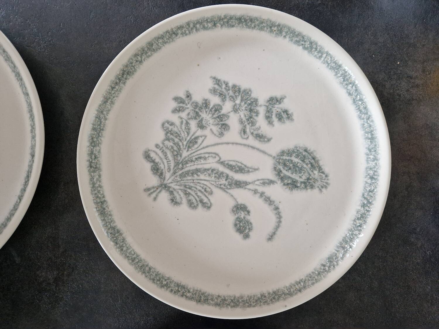 4 large vintage ceramic plates/presentation dishes