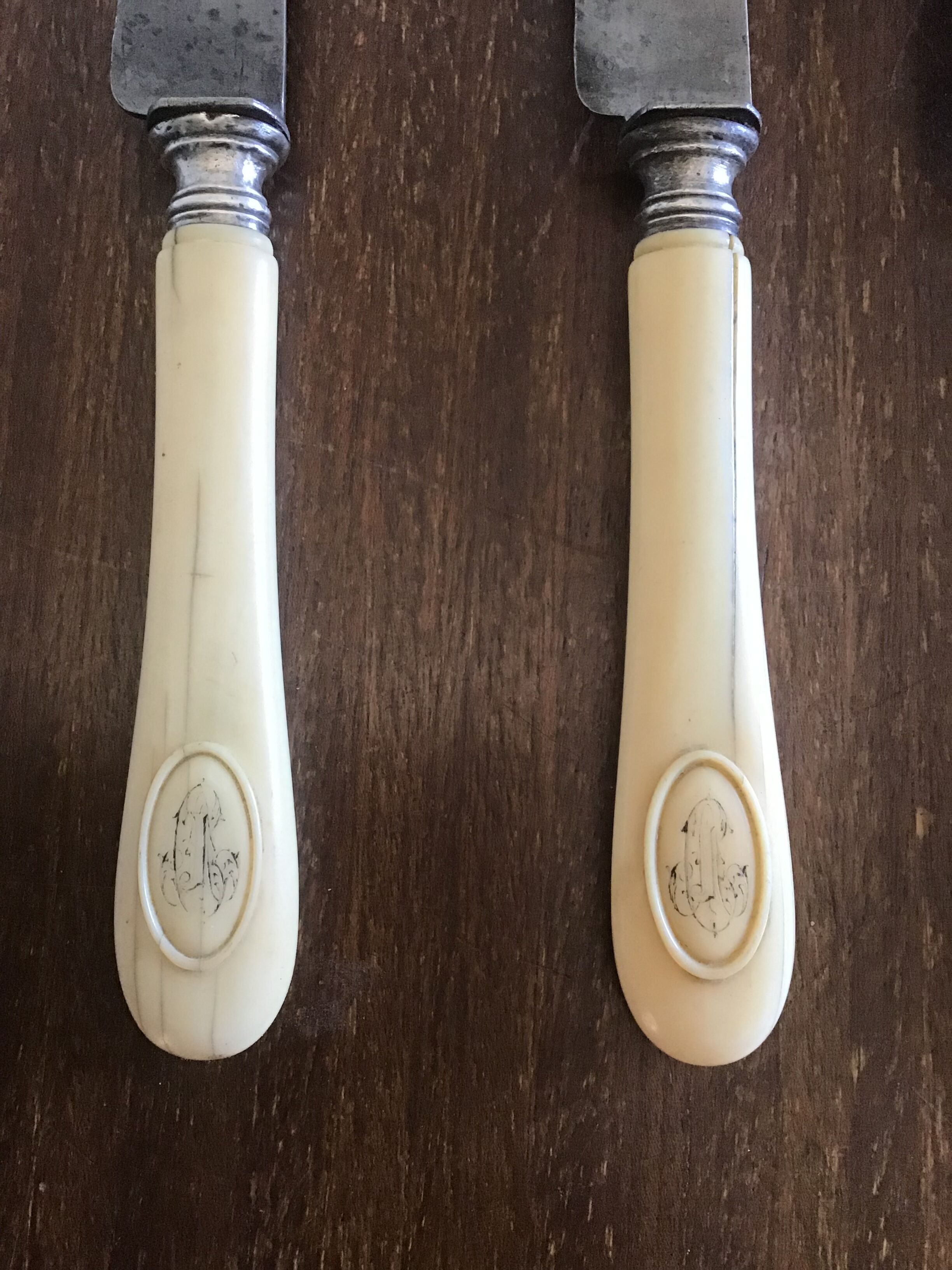 4 ivory handle knives 19 th